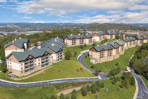 Sevierville Casa | Beautiful Hotel in Smoky Mountains 1BD Gateway to the Smokies