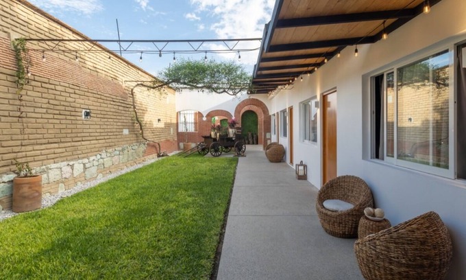 Ruta Independencia Apartamento | Cerca del templo de Santo Domingo de Guzmán!