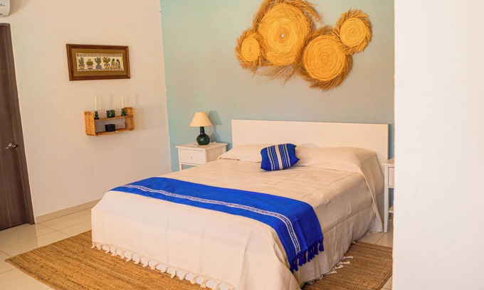 Oaxaca Casa | Beautiful House in Jalatlaco /2 br/2.5 bath/park /AC