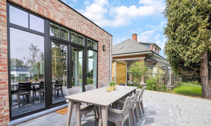 Ronse Casa | Hermosa casa en las Ardenas flamencas para ciclistas