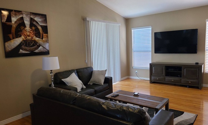 Neely Farms Casa | Beautiful House Near Downtown Gilbert! House is fully upgraded.