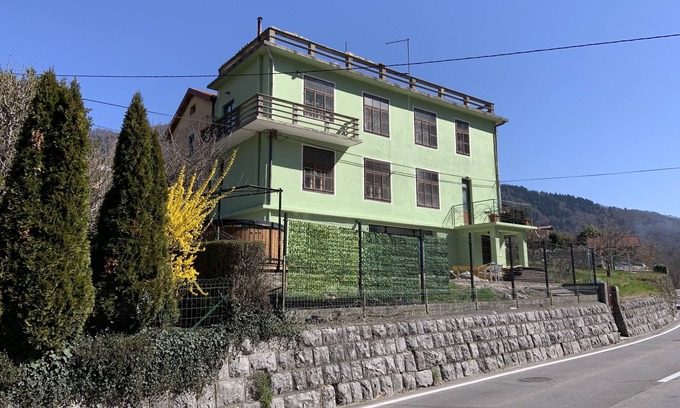 Most na Soci Casa | Beautiful house with wood fired hot tub