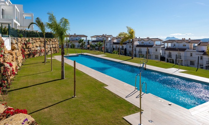 Manilva Casa | Beautiful house with nice hot tub on the topfloor!