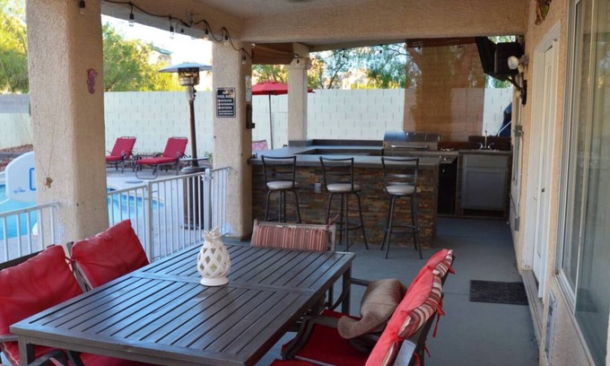 Silverado Ranch Casa | Beautiful house with pool and bbq/ area, fire pit.
