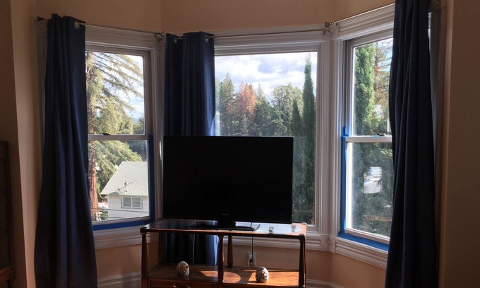 Colfax Casa | Beautiful in-law unit in downtown Colfax!