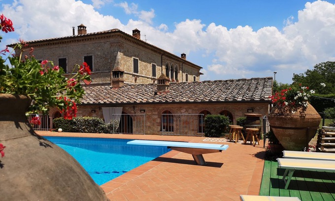 Monteriggioni Villa | Hermosa villa rústica en la Toscana en Monteriggioni, entre Siena y Florencia.