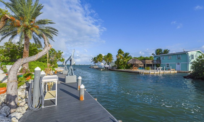 Little Torch Key Casa | Beautiful Keys Home w/ Open Water Views & 90' Dock