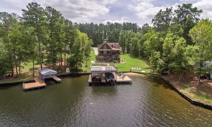 Milledgeville Casa | Hermosa casa frente al lago