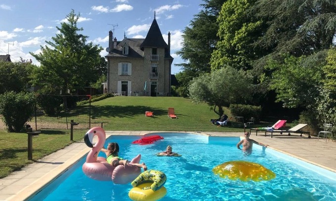 Cellettes Villa | Hermosa gran casa con encanto piscina 14p cerca de los castillos y Blois
