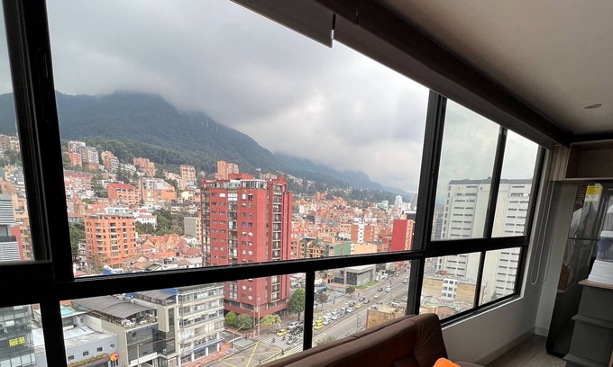 Chapinero Casa | Beautiful Loft with view of Los Cerros Capitalinos