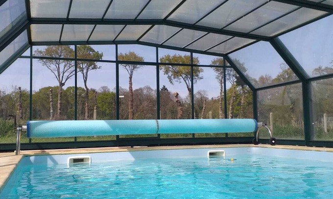 Evran Casa | Hermosa casa larga con piscina privada cerca de Dinan, Dinard y St-Malo