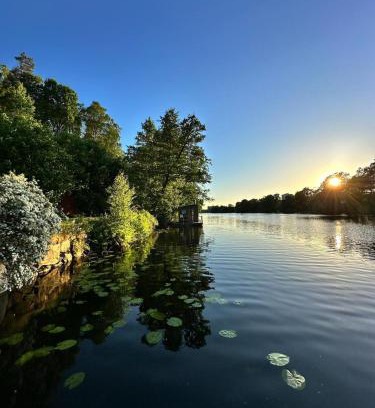 Hasthagen Cabina | Beautiful luxury family home surrounded by nature and water and only 15 minutes from city center