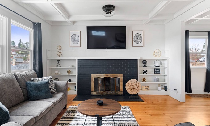 Deadwood Casa | Beautiful Modern/Rustic Cottage in the heart of Lead!!!