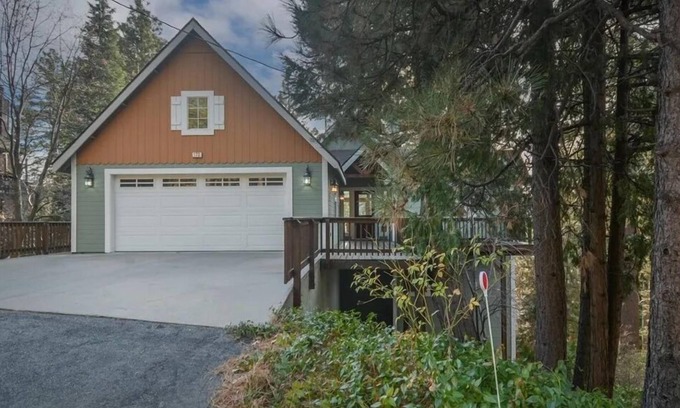 Blue Jay Chalet De Esquí | Beautiful mountain chalet! Close to Arrowhead village and the lake.