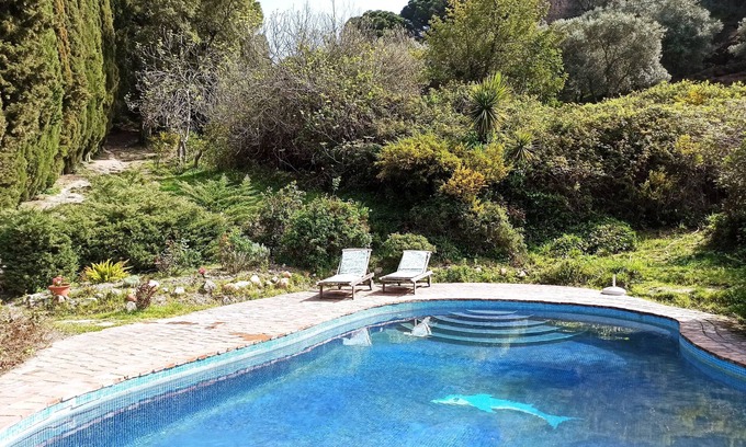 Casares Cabaña | Hermosa casa rural de montaña con piscina privada