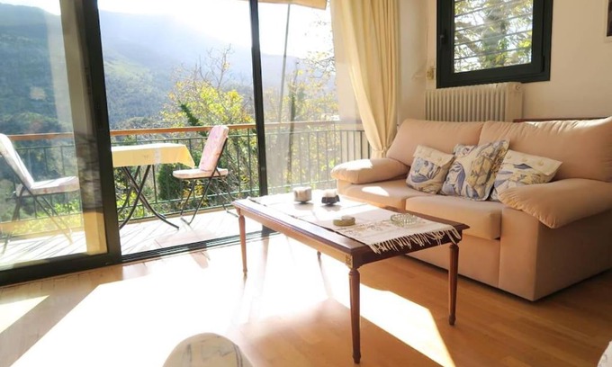 Longanikos Casa | Beautiful mountain view house with fireplace