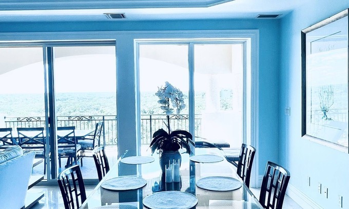 Costa Maya Condominio | Beautiful 3 Bedroom Villa with Beautiful Sunsets n 5th Floor