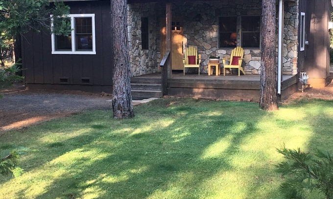 Burney Casa | Hermosa casa nueva en un entorno tipo bosque