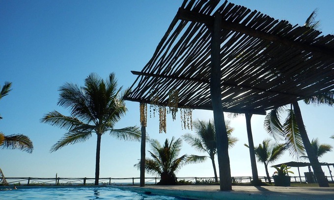 Santa Rosa Casa | Hermosa casa frente al mar en Monterrico MR029