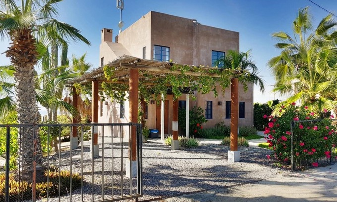 Todos Santos Villa | Beautiful ocean view villa with private pool near beach