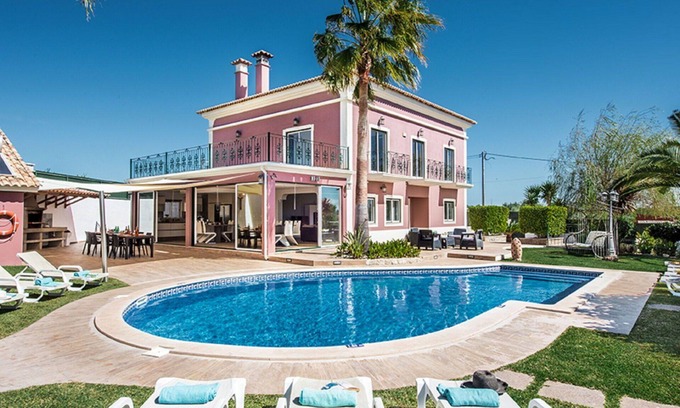 Tunes Villa | Casa de vacaciones privada con piscina privada, WIFI, A/C, TV, patio, vista panorámica