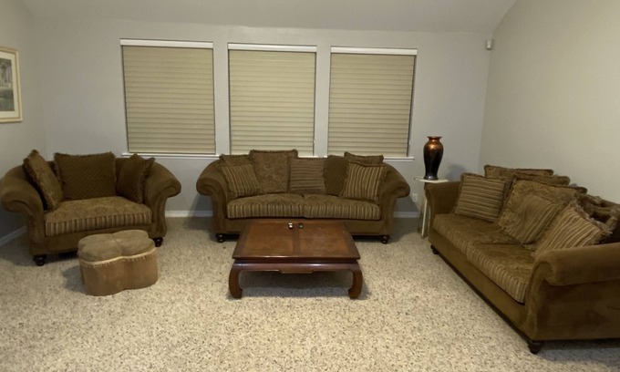 Madera Casa | Beautiful Peaceful desirable home in Madera Ranchos