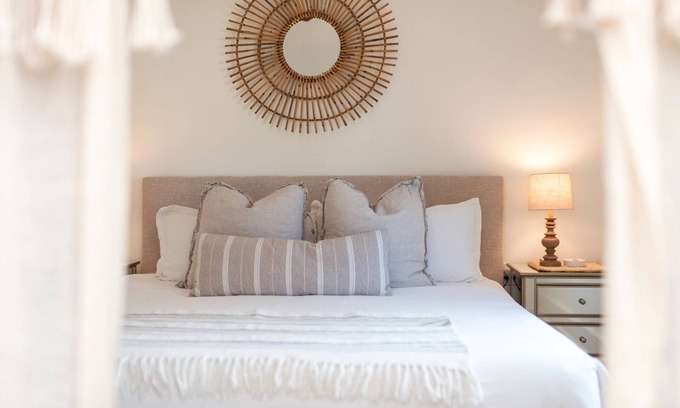 North Spokane Casa | Beautiful & Peaceful Guesthouse - King Bed
