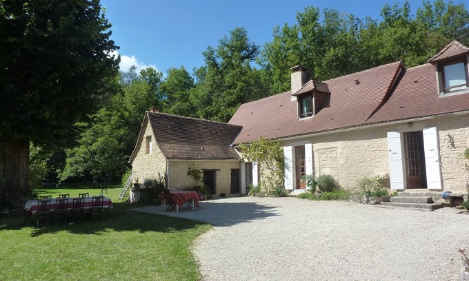 Coulaures Casa | BEL ENSEMBLE PERIGOURDIN 8/12 personas PISCINA PRIVADA EN EL OREE DE UN BOSQUE