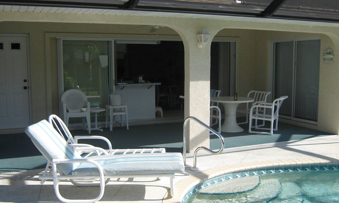 Port Charlotte Casa | HERMOSA CASA CON GRANDES TARIFAS Y DESCUENTOS