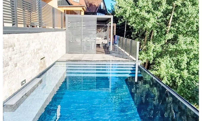 Limberg Casa | Casa de vacaciones privada con piscina privada, WIFI, TV, patio, vista panorámica, aparcamiento