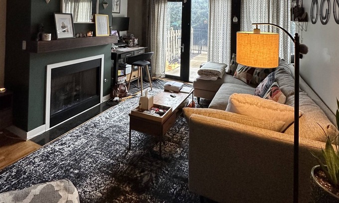 University Village / Little Italy Condominio | Beautiful Private Backyard Condo in Chicago