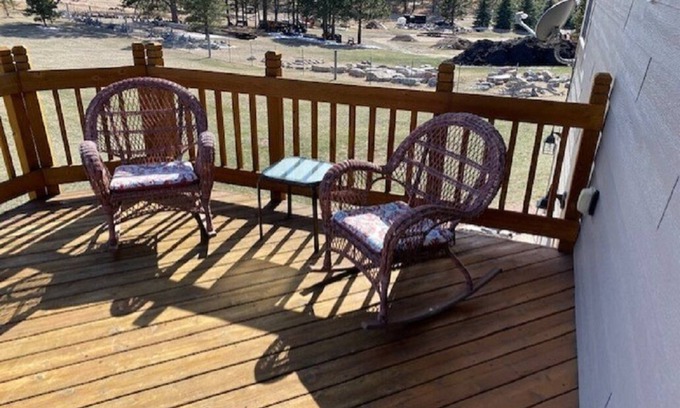Custer Casa | Beautiful private handicap accessible home, close to Custer and Michelson Trail.