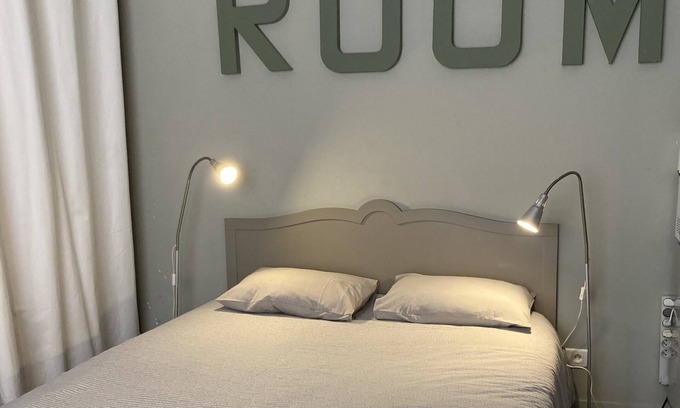 Talence Casa | Beautiful private room 15m2 near Chu, university