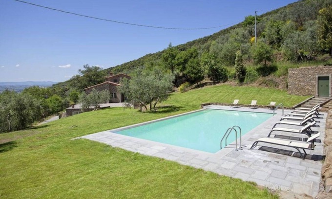 Cortona Villa | Casa de vacaciones privada con WIFI, A/C, piscina privada, sauna, jacuzzi, TV, aparcamiento