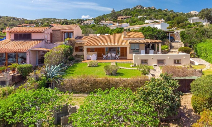 Porto Rafael Casa | Beautiful private villa for 8 guests with TV, terrace, pets allowed and parking