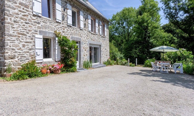 Coutances Casa | Maravillosa casa de vacaciones privada para 6 personas con WIFI, TV y terraza