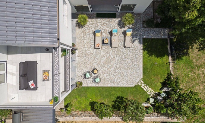 Tribalj Casa | Preciosa casa de vacaciones privada con A/C, piscina privada, WIFI, TV, terraza y aparcamiento
