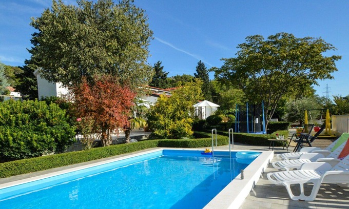 Bilice Casa | Preciosa casa de vacaciones privada con piscina privada, A/C, WIFI, TV, terraza y aparcamiento