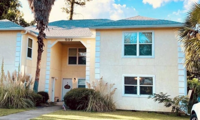 Port St. Joe Casa | BEAUTIFUL, relaxing, allergy-friendly 1 block from boat ramp, fishing, sunsets!🌅