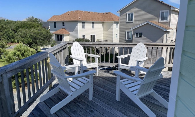 Ocean Sands Casa | Beautiful remodeled home! Close to the beach!