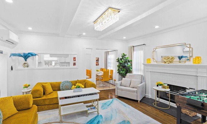 Napa Casa | Beautiful Renovated House in the Heart of Napa 6 beds 4 bedrooms 2 bathrooms