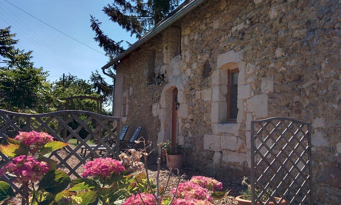 Sermaise Cabaña | Hermosa casa restaurada del siglo 15 en una zona rural muy tranquila