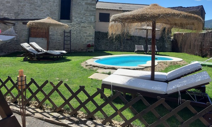 Caldearenas Cabaña | Preciosa casa rural que conserva su antigüedad, llena de detalles y de amor