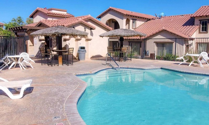El Dorado Ranch Condominio | Dos dormitorios y dos baños San Felipe Getaway Con Piscinas