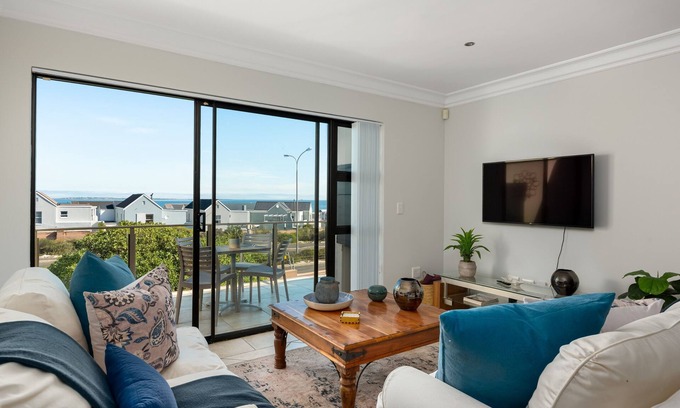 Big Bay Apartamento | Beautiful Secure Apartment With Spectacular Views