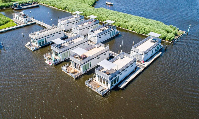 Municipality of Aalsmeer Alquiler De Eote | Hermoso barco en Aalsmeer