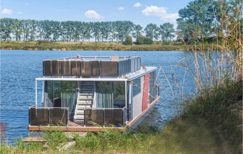 Cedry Wielkie Alquiler De Eote | Beautiful Ship In Blotnik With Wifi