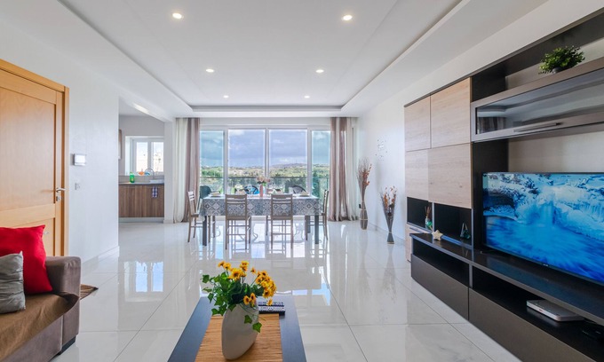 St. Paul's Bay Apartamento | Beautiful Spacious and Bright 3 Bedroom 2 Bathroom Apartment 7