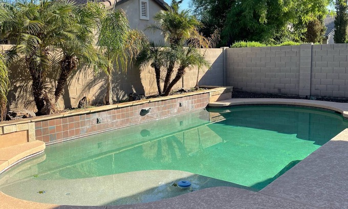 Marley Park Casa | Beautiful, spacious home with pool & putting green, perfect for snow birds!