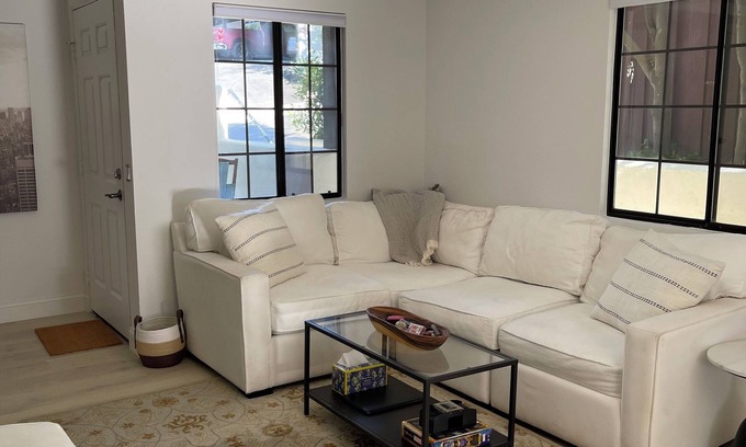 Hope Condominio | Beautiful Spanish StyleTownhouse